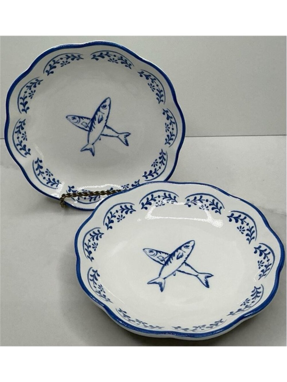 2 Small Cat Bowl, Pet Bowl, Pretty Blue & White Pet Food Dish FISH Ceramic New